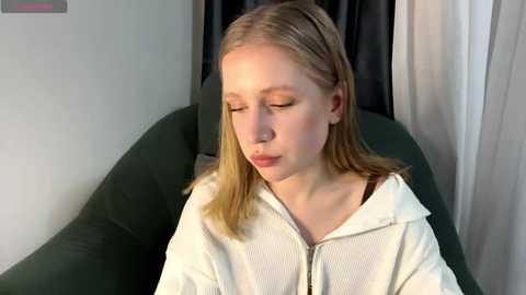 alice_meow15 @ stripchat on 20251215