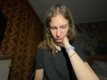 eva_angel3 @ stripchat on 20251215