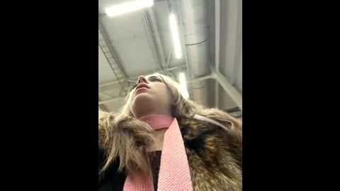 loraadoll @ stripchat on 20251215