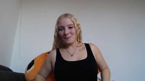 sophie_cute06 @ stripchat on 20251215