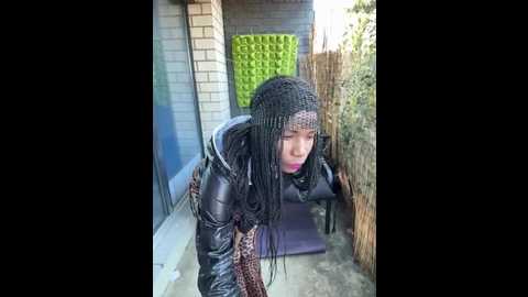 squirt_fuck_queen @ stripchat on 20251215