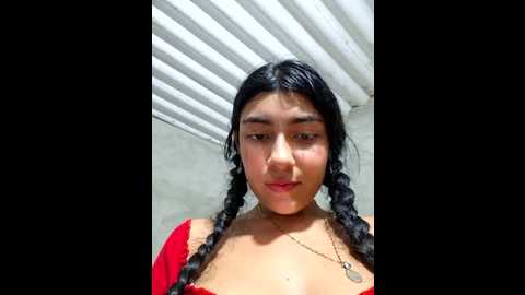 sweed_virgin_pussy @ stripchat on 20251215