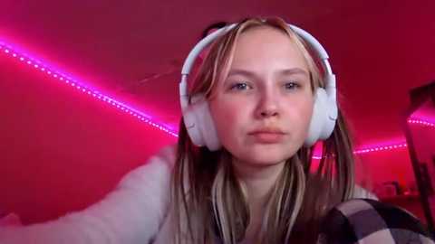 karinrobertson @ stripchat on 20251216