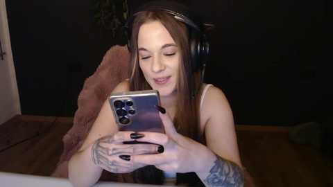 luna_lynn @ stripchat on 20251216