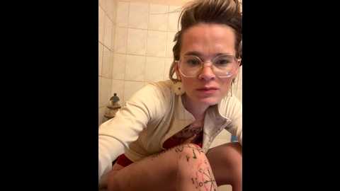 vinique99 @ stripchat on 20251216