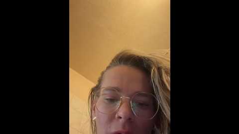 vinique99 @ stripchat on 20251216