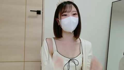 yuna_26 @ stripchat on 20251216