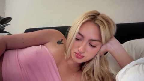 kitty_swetty @ stripchat on 20251218