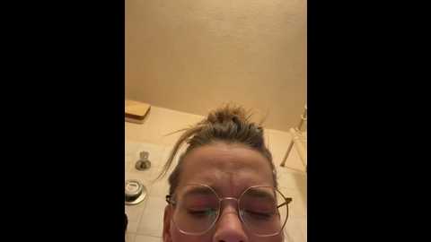 vinique99 @ stripchat on 20251218