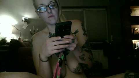 astrid_gilbert @ stripchat on 20251220