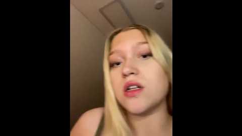 emmipemmi @ stripchat on 20251220