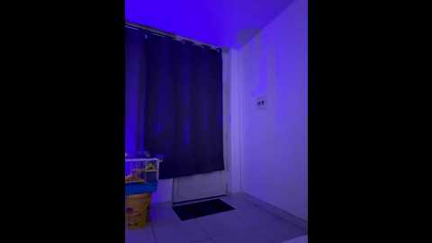 18_salo @ stripchat on 20251221