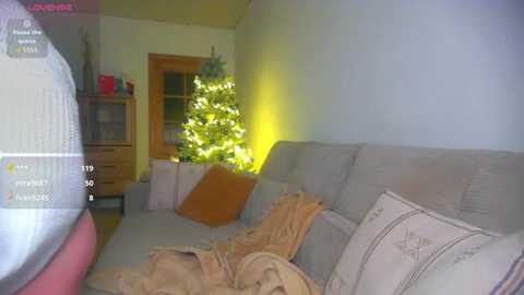 scarletvixenlive @ stripchat on 20251221