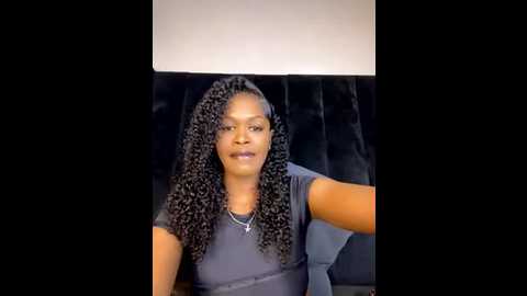 thick_lucia @ stripchat on 20251221