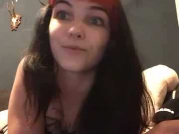 alinavampira_ @ stripchat on 20251222