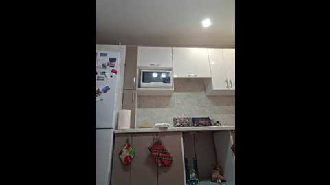 laliamia @ stripchat on 20251222