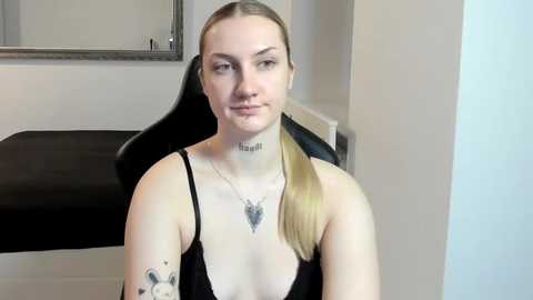 alexatease @ stripchat on 20251223