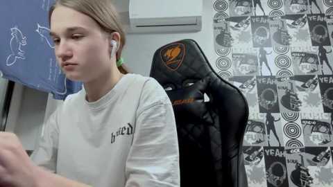 helgicuteness @ stripchat on 20251223