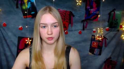 mademoisellecl @ stripchat on 20251223