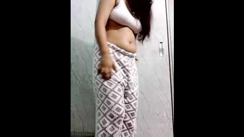 hot_chandni19 @ stripchat on 20251224