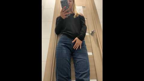 vanillacakes @ stripchat on 20251224