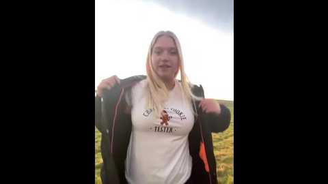 emmipemmi @ stripchat on 20251225