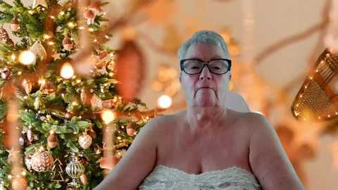 mystery_grandmother @ stripchat on 20251225