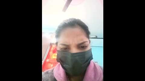 rv_525 @ stripchat on 20251225