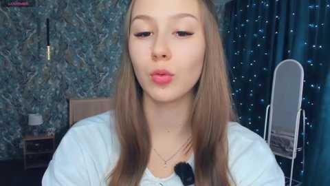 mondoneko @ stripchat on 20251228