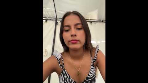 valeria_escobar @ stripchat on 20251228