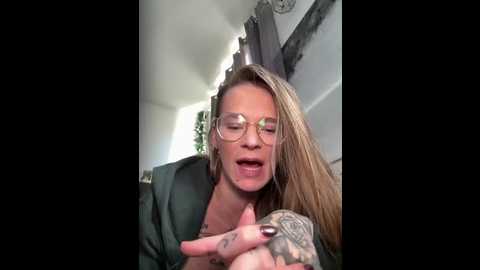 vinique99 @ stripchat on 20251228