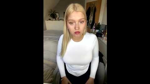 emmipemmi @ stripchat on 20251229