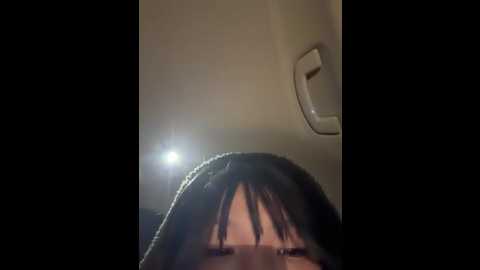 yiyi_707 @ stripchat on 20251230