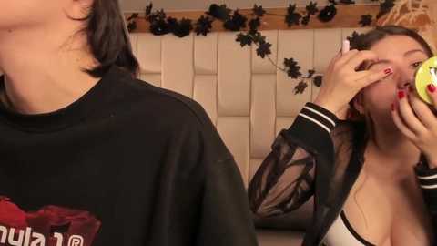 daphne_and_roger @ stripchat on 20251231