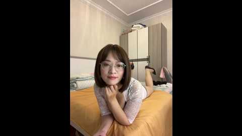 mia_t @ stripchat on 20251231