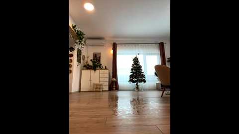 julielittlelove @ stripchat on 20260103