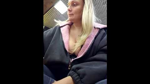 bondgirl_013 @ stripchat on 20260104