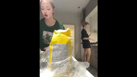 bellasecrettt @ stripchat on 20260105