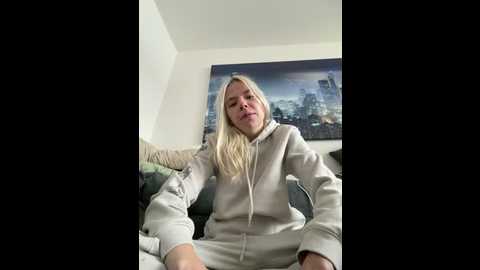 blondiejujuvibe @ stripchat on 20260105