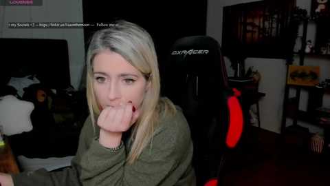 lisaonthemoon @ stripchat on 20260106