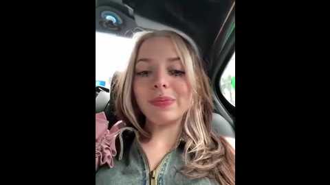 loraadoll @ stripchat on 20260106