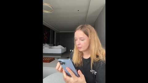 nura_n_sarah @ stripchat on 20260107