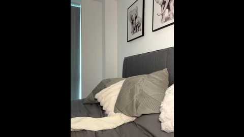 sexysaraxxoo @ stripchat on 20260107