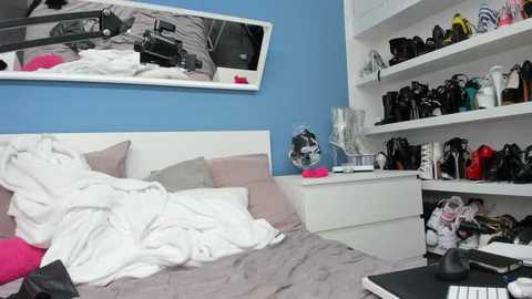 izzy_mendosa @ stripchat on 20260108