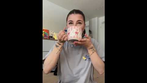 mia_minou @ stripchat on 20260108