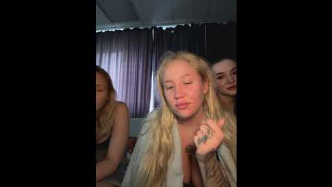 rolldolls @ stripchat on 20260108