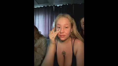 rolldolls @ stripchat on 20260108