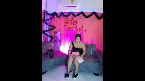 royalgirls_x @ stripchat on 20260108