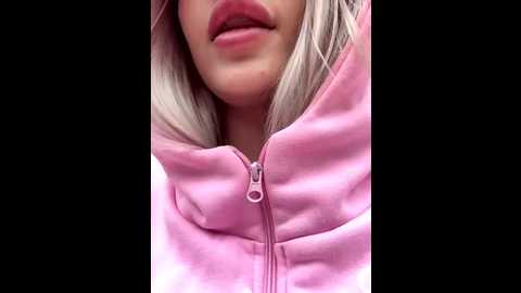 hugeboobsalice @ stripchat on 20260109