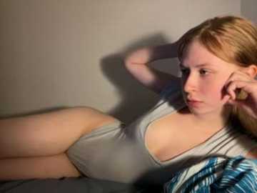 lisa_5329 @ stripchat on 20260109